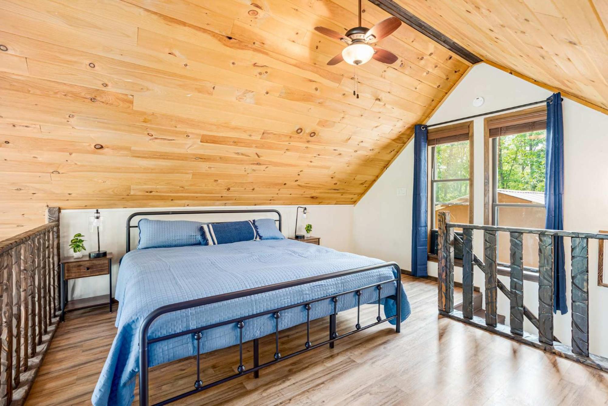 Quaint Loft Cabin W Hot Tub, Firepit, Deck & Grill Hedgesville Exterior foto